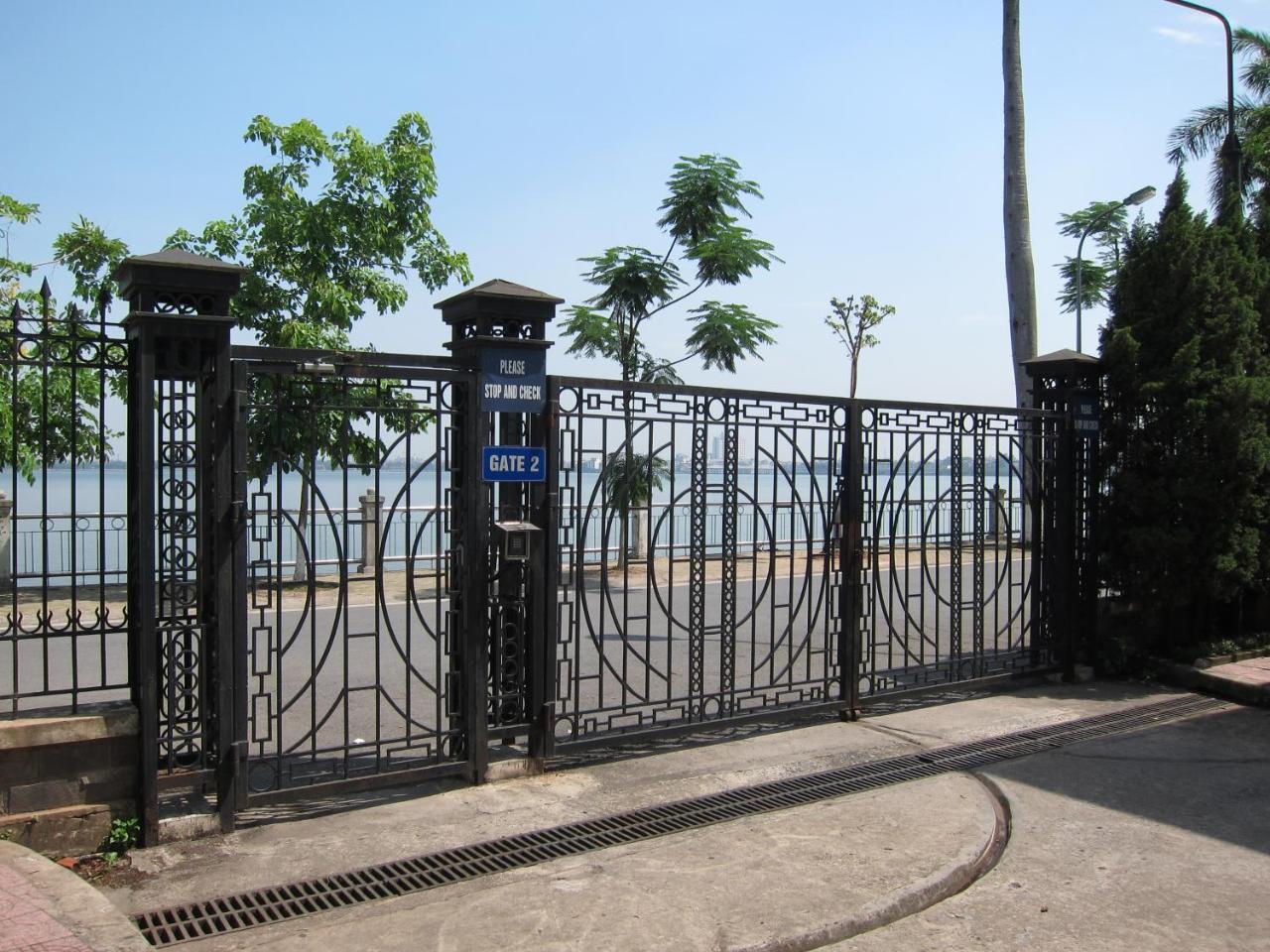 Coco Flower Village Serviced Apartment And Homestay Hanoi Esterno foto